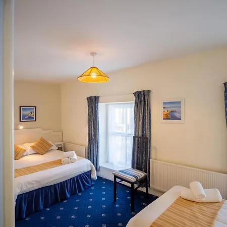 Holiday home White Heather - 5 Bedroom House Clifden