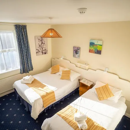 Holiday home White Heather - 5 Bedroom House Clifden
