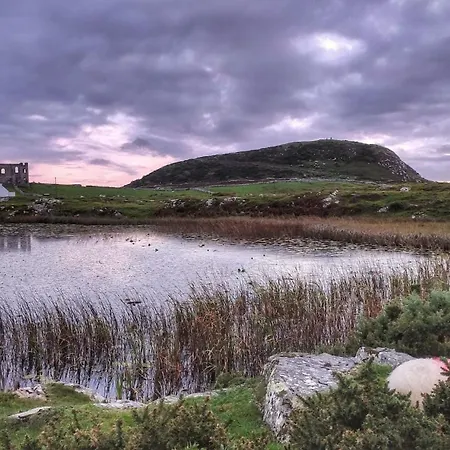 Holiday home White Heather - 5 Bedroom House Clifden