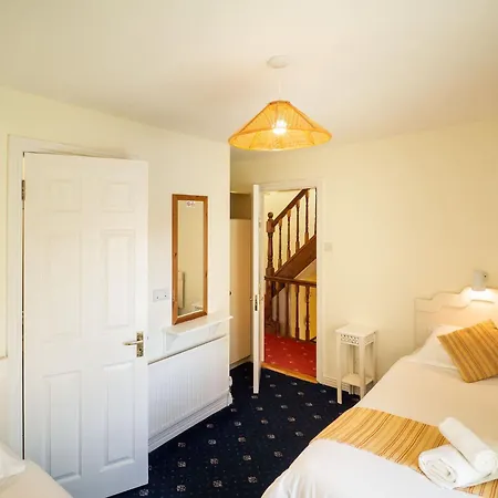 Holiday home White Heather - 5 Bedroom House *