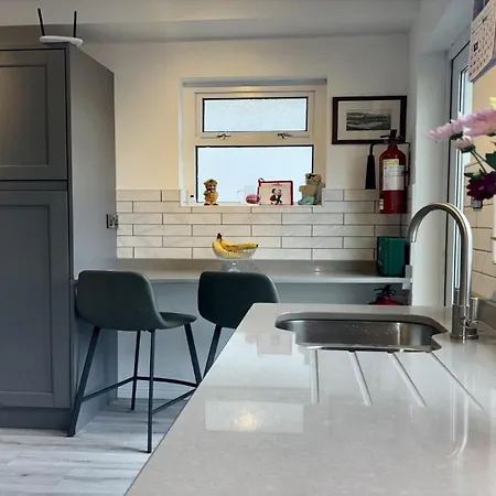 Feriehus White Heather - 5 Bedroom House Clifden